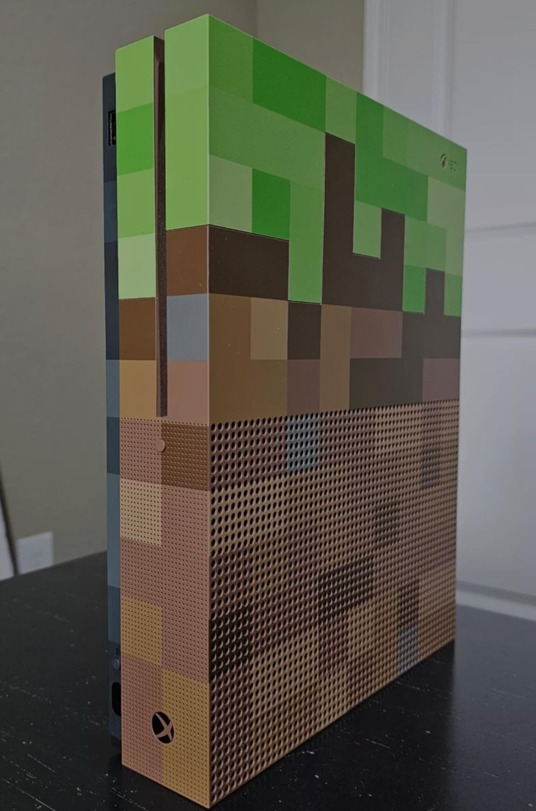 Xbox One S Minecraft Limited Edition (pre owned)